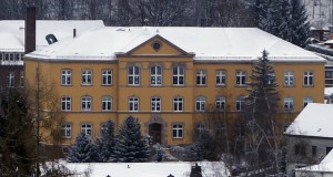 Schule im Winter 2016